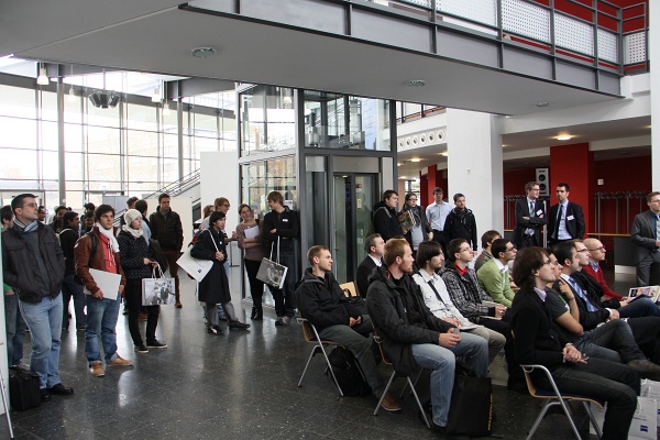 Industry Contact Fair 2012_13.JPG